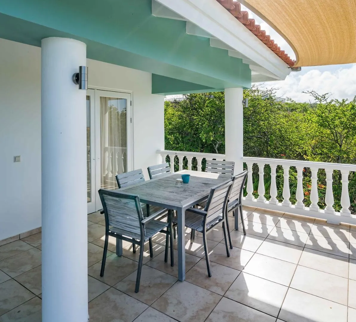 Villa 705 Coral Estate Willibrordus